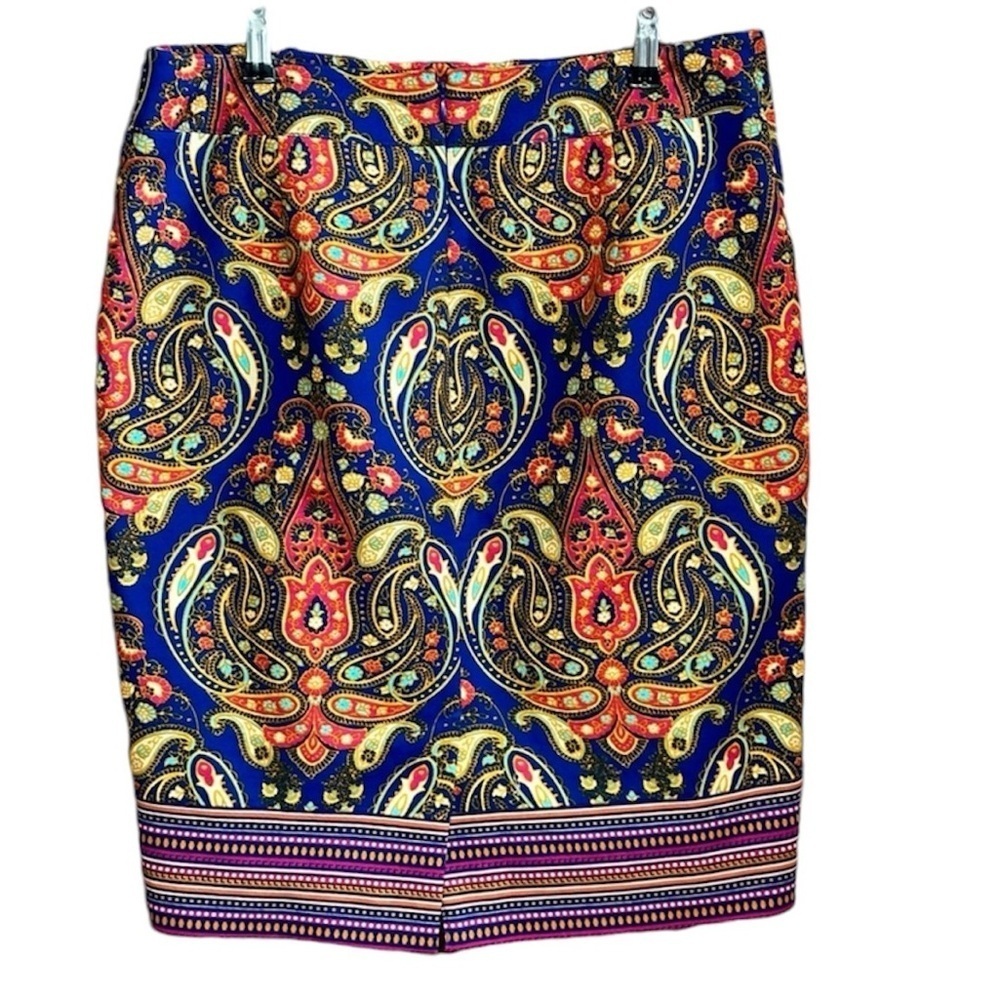 Merona Paisley Patterned Career
Pencil Skirt 12